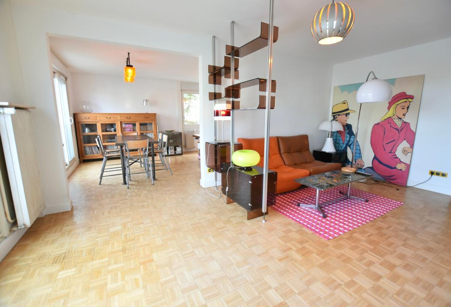 Appartement isolé 93 m2 avec parking À Vendre — photo 1