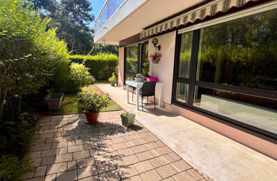 Appartement de standing avec terrasse et jardin — photo du bien