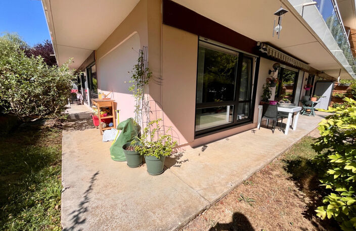 Appartement de standing avec terrasse et jardin — photo 2