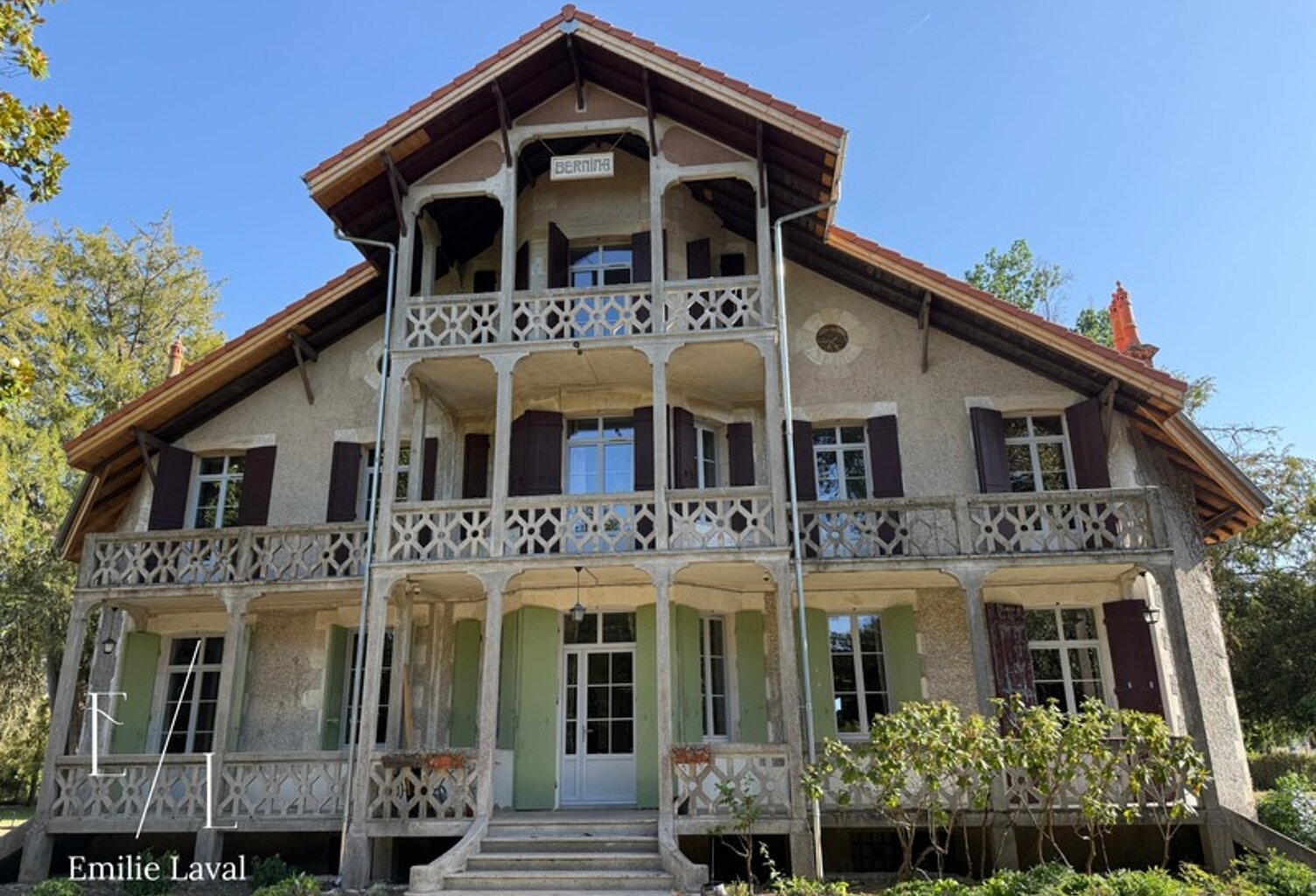 Maison atypique de 9 chambres et 6 salles de bain à Pineuilh 33 — photo 1