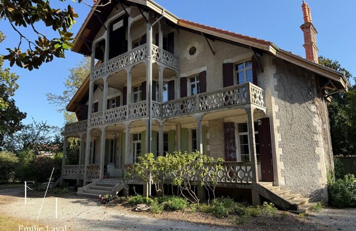 Maison atypique de 9 chambres et 6 salles de bain à Pineuilh 33 — photo 2