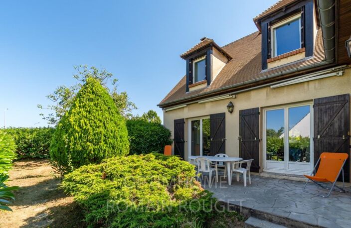 MONTESSON VILLAGE - Maison 9 Pièces + Sous-sol — photo 2