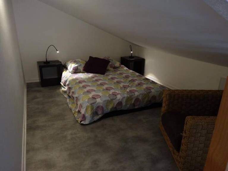 T2 — photo 1