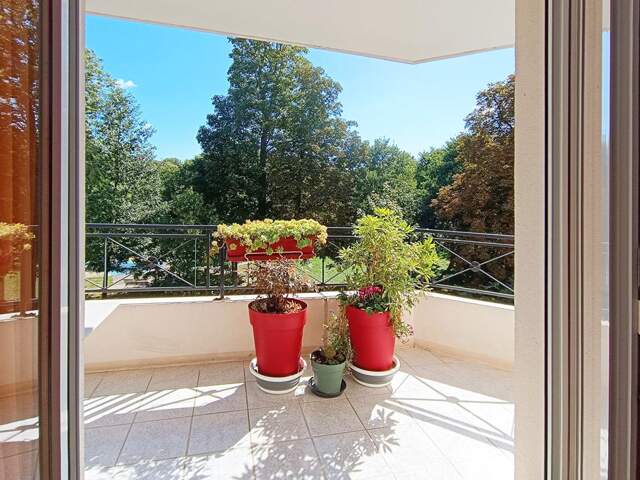 Appartement 4 pièces 80 m2 (Rosny Sous Bois 93110) — photo du bien