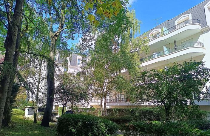 Appartement 4 pièces 80 m2 (Rosny Sous Bois 93110) — photo 2