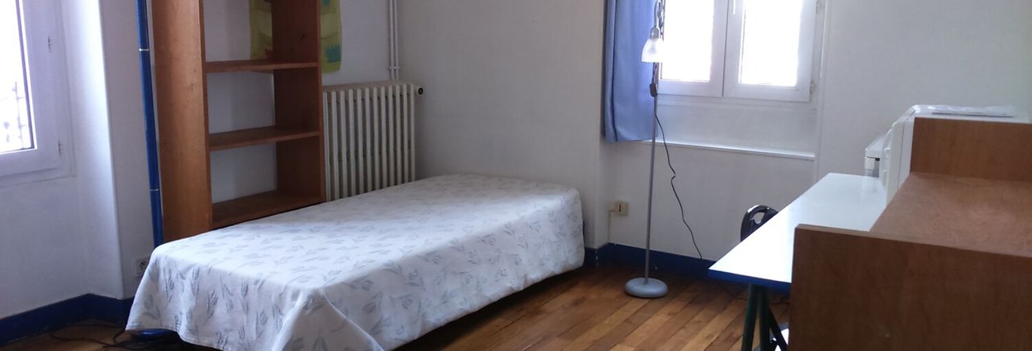 Appartement 1 Pièce 15 m² à louer à Orléans (45000)