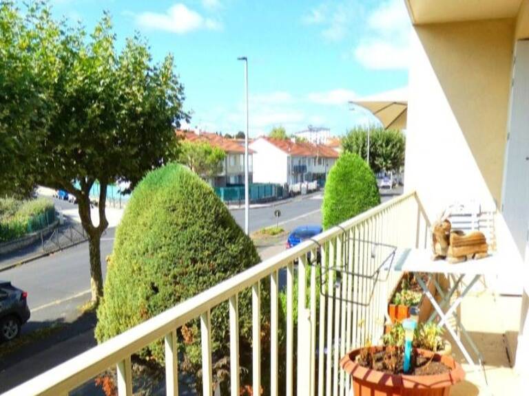 Appartement de 70m2 à louer sur Aurillac — photo 1