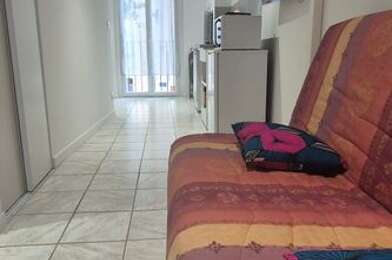 Appartement 1 pièces 470 €