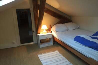 Appartement 1 pièces 450 €