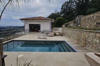 Maison 5 pièces 5800 €