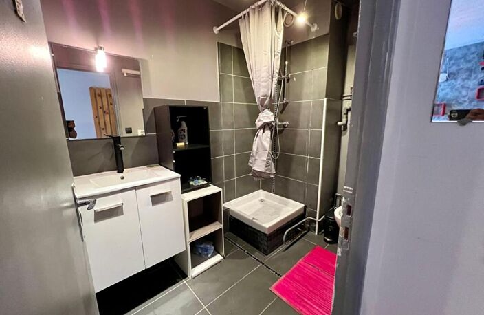 Studio meublé au pied des pistes Orcieres Marlette — photo 3