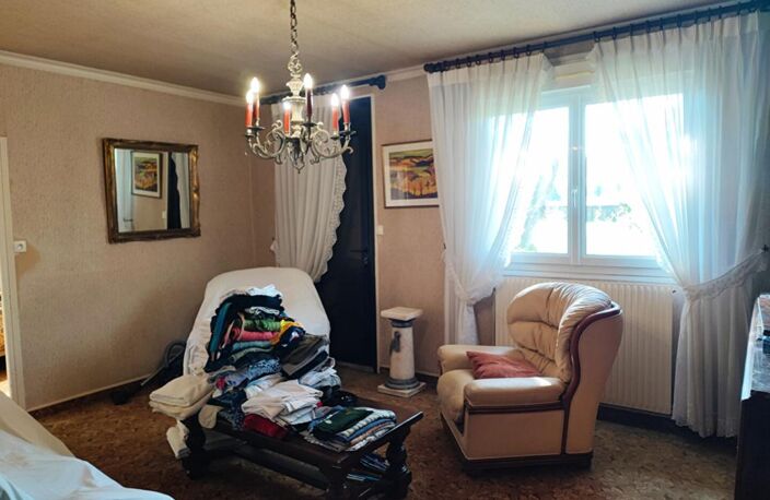 LOUDEAC - Ensemble immobilier - Maison - Entrepôt — photo 4