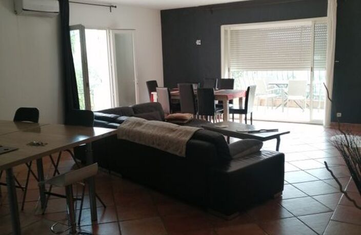 Maison de 120m2 à louer sur Marseille 15 — photo 5