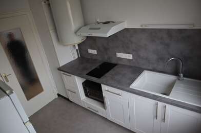Appartement 3 pièces 700 €