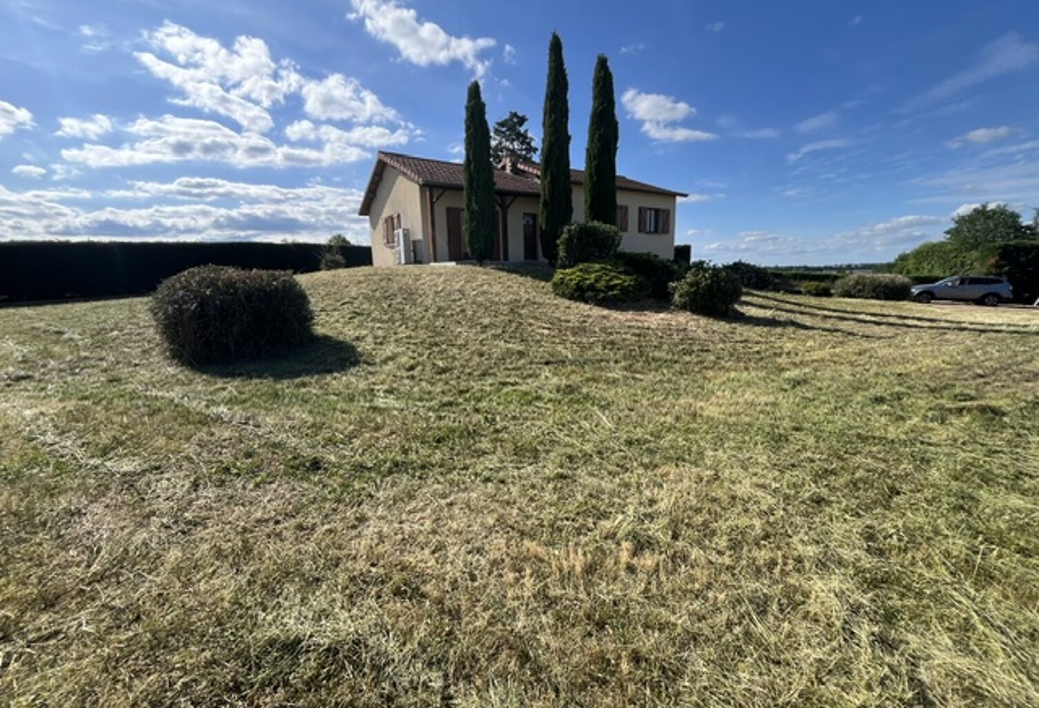 A VENDRE MAISON 5 CHAMBRES OUCHES 42155 — photo 1