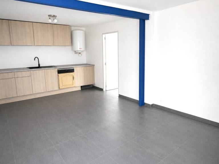 A louer, Bureaux 150 m² avec Terrain de 2 000 m², Quartier Lingostière, Plaine du Var, Nice 06200, Alpes-Maritimes — photo 1