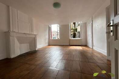 Appartement 3 pièces 610 €