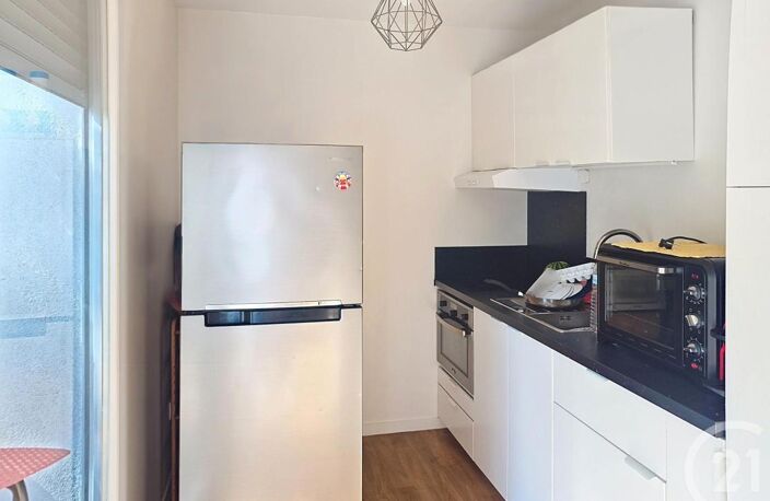 T1 — photo 4