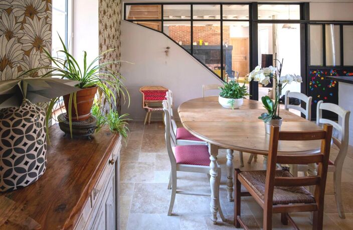 PROPRIETE RENOVEE AVEC CHARME ET AUTHENTICITE — photo 4