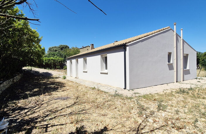 QUISSAC - Villa de plain-pied 100m2 entièrement rénovée - T4 — photo 2