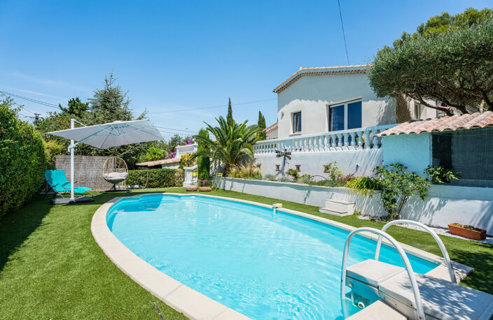 Maison familiale de type 5 sur 700m2 de terrain avec piscine — photo 2