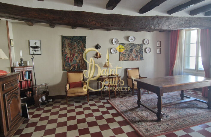 MAISON DE VILLE 4 CHAMBRES ET JARDIN CLOS — photo 4