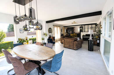 Maison 10 pièces 569000 €