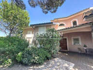 Grande maison familiale avec piscine - 69500 BRON — photo 3