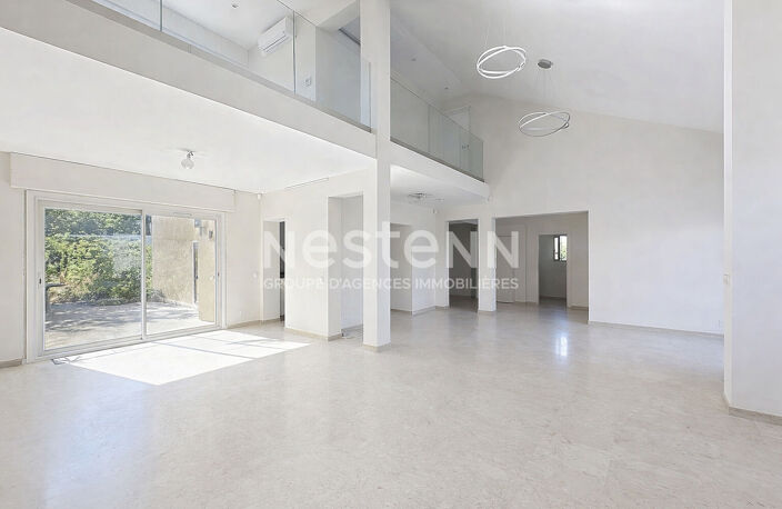 Grande maison 8 pièces 6 chambres avec séjour cathédrale, jardin et garage - 69500 BRON — photo 2