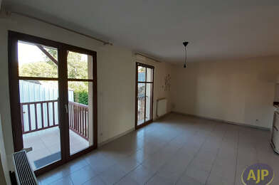 Appartement 3 pièces 672 €