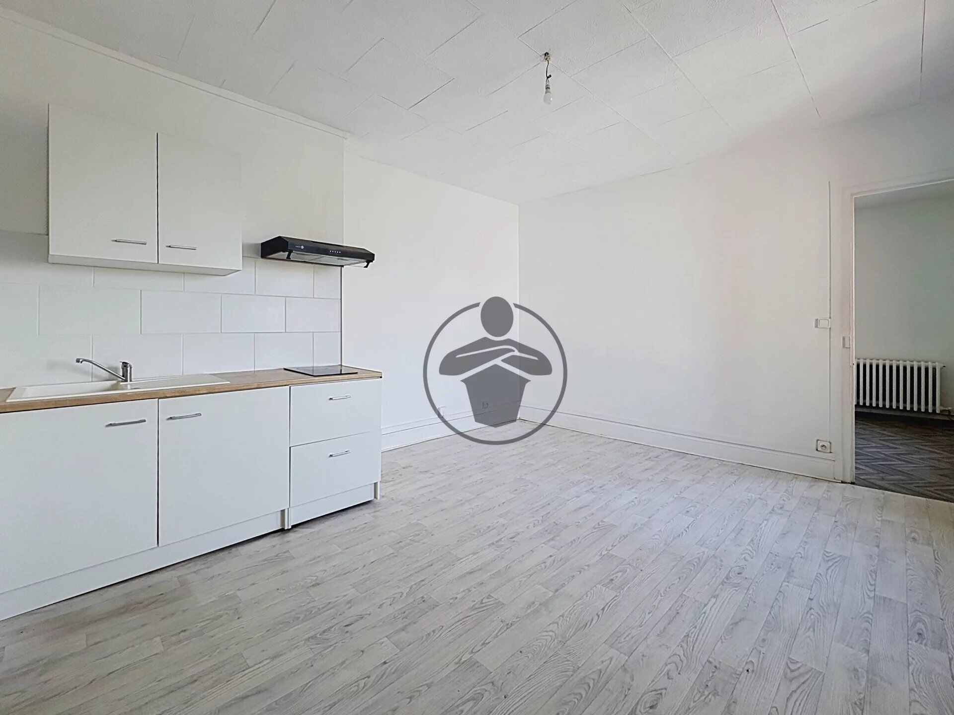 Appartement 2 pièces 35 m² · à Saint-Quentin · 35 m² · 350 €