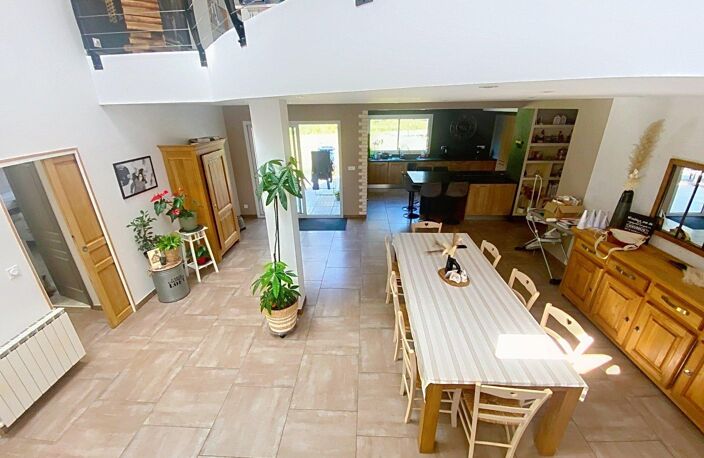 Maison 228 m², 5 chambres, terrain de 4120 m², 10 min de Flers — photo 3
