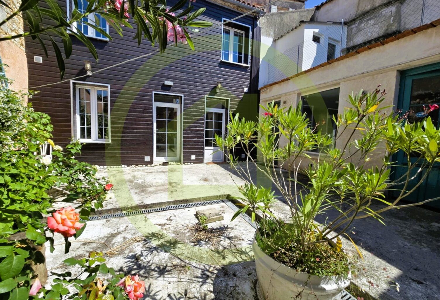Maison — photo 1