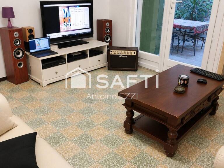 Studio avec cour privative au cœur d'Eyguières. — photo 1