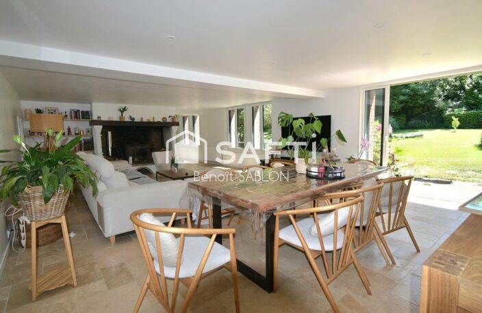 Maison 200m², 4 chambres, dépendances sur 3000m² — photo 2