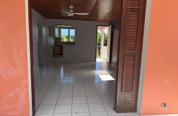 Immeuble de rapport en vente au Marin. — photo 4