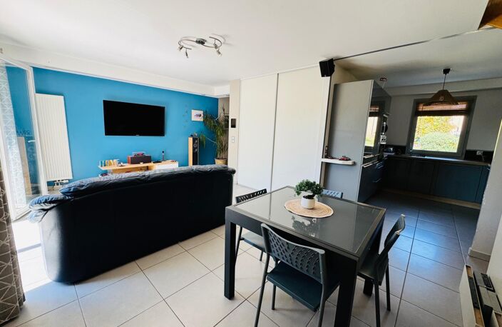 Maison de ville avec extérieur et parking sécurisé — photo 4