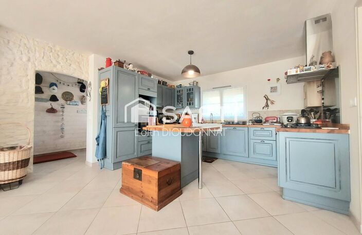 Plain-pied récent, maison familiale avec suite parentale. — photo 3