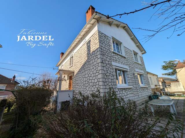 MAISON SPACIEUSE A PROXIMITE DES COMMODITES — photo du bien