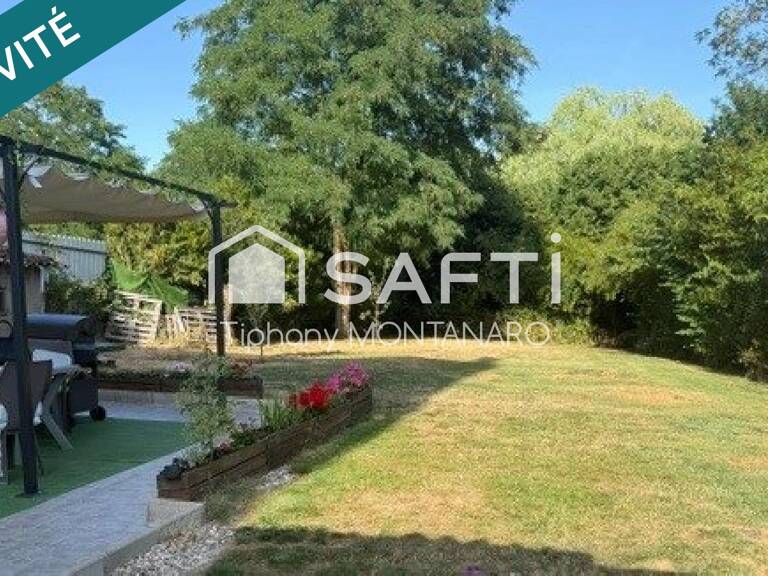 maison semi-mitoyenne de 141 m² entièrement rénovée — photo 1