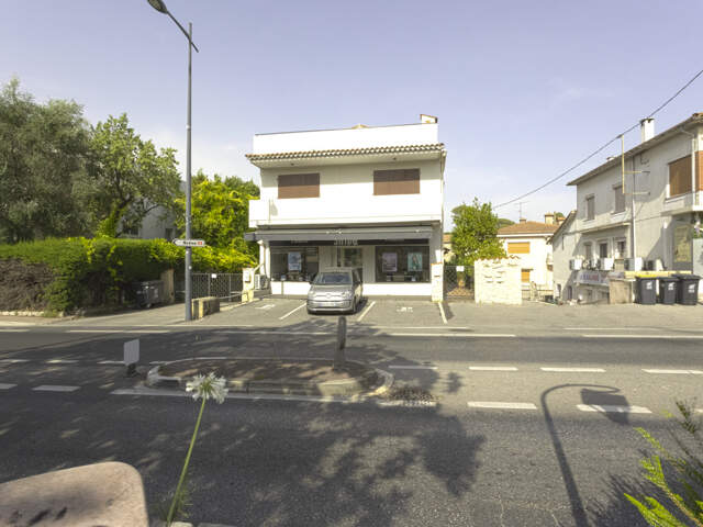 Mougins   Charmant 2 pièces contemporain dans résidence sécu — photo du bien