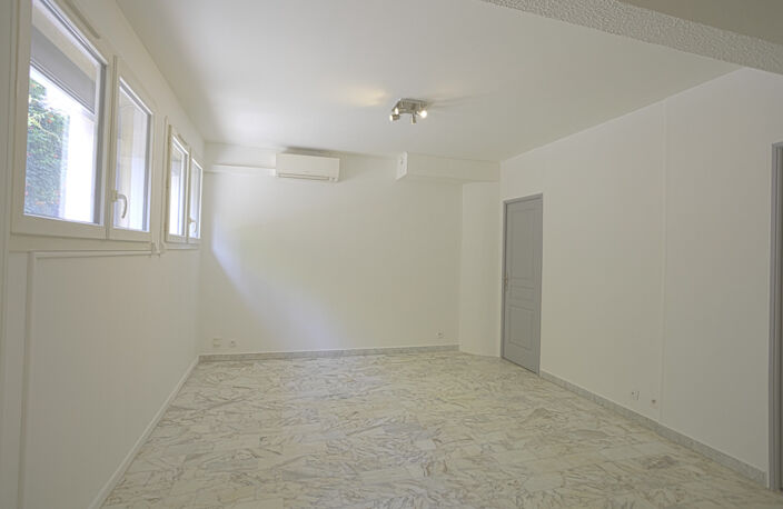 Mougins   Charmant 2 pièces contemporain dans résidence sécu — photo 3