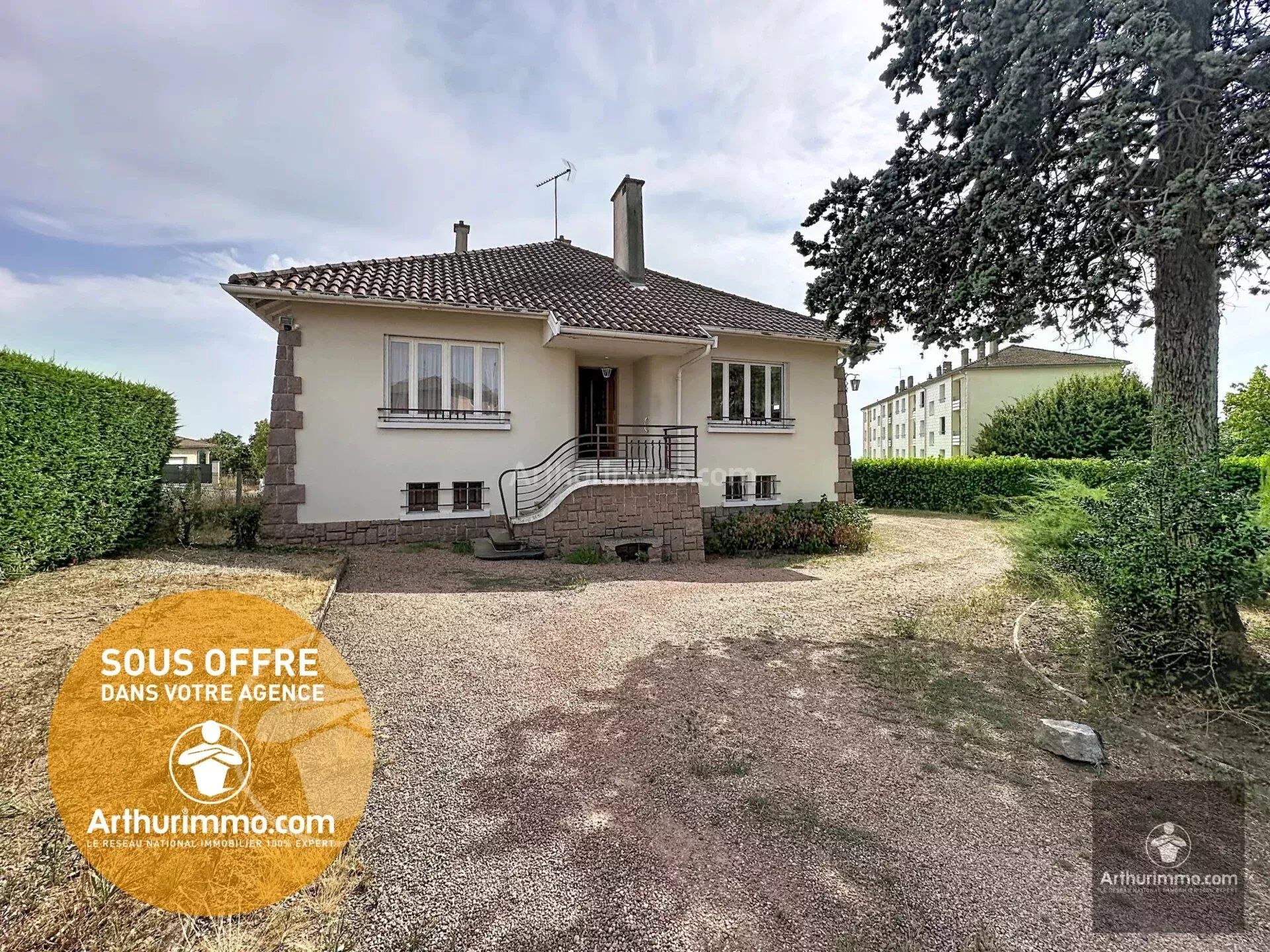 Maison 5 pièces 135 m² · à Saint-Just-la-Pendue · 135 m² · 189 000 €