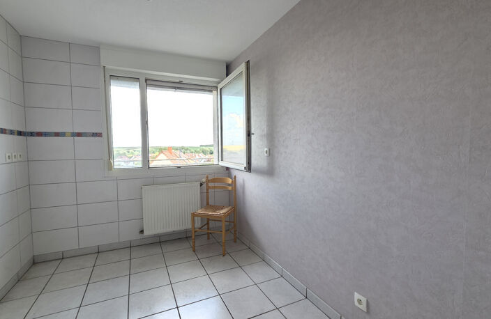 Appartement 2 pièces avec terrasse, ascenseur, garage et cav — photo 4