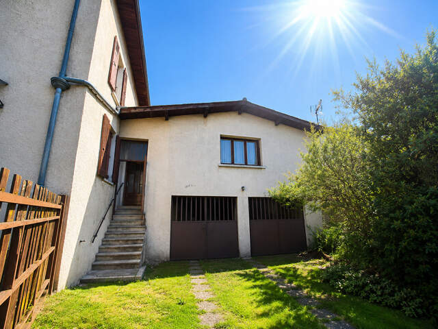 4 CHAMBRES + LOCAL PRO + 79 M² DE COMBLES : UN POTENTIEL À EXPLOITER ! — photo du bien