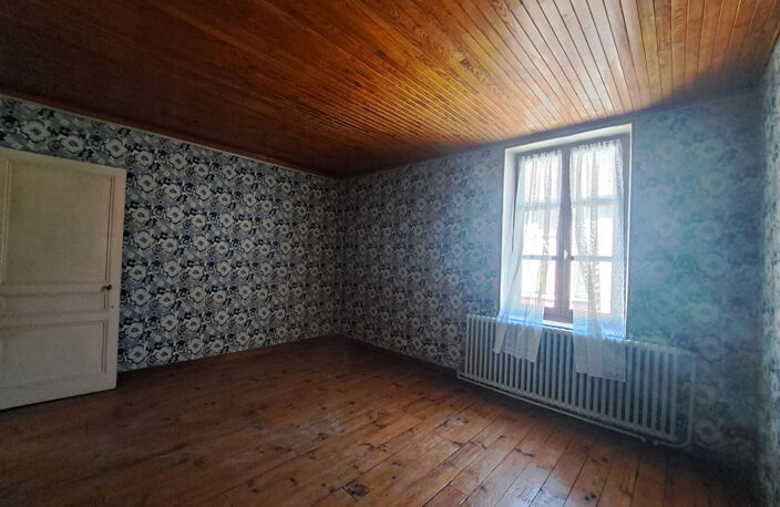 4 CHAMBRES + LOCAL PRO + 79 M² DE COMBLES : UN POTENTIEL À EXPLOITER ! — photo 5
