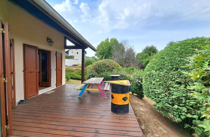 SAINT BERON, Maison quasi de plain-pied avec combles aménagés et sous-sol complet — photo 4