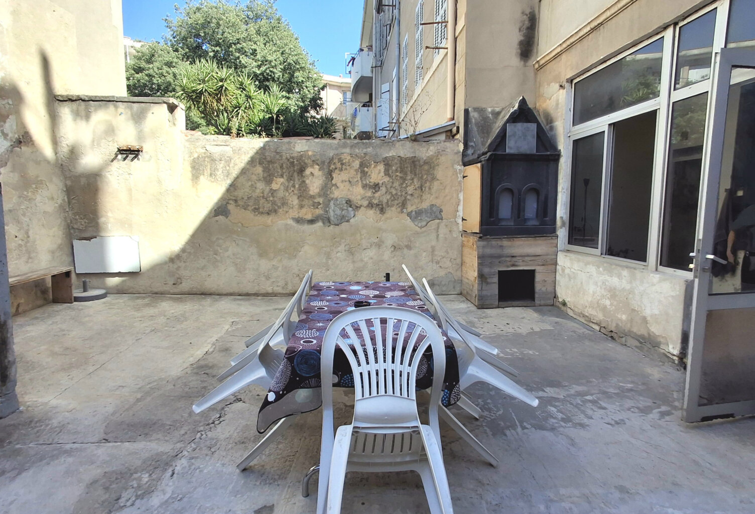 Appartement T3 avec cour privative — photo 1