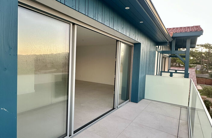 APPARETEMENT T3 AU DERNIER ETAGE — photo 2