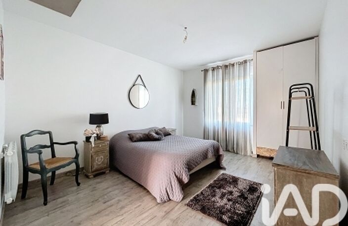 Vente Maison/villa 8 pièces — photo 2